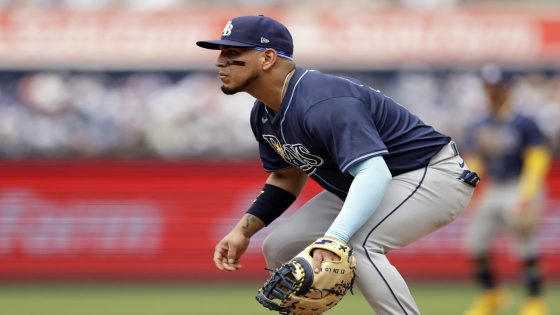 MLB trade deadline: Cubs ‘thread the needle,’ make first surprising move of the deadline with acquisition of Isaac Paredes – MASHAHER