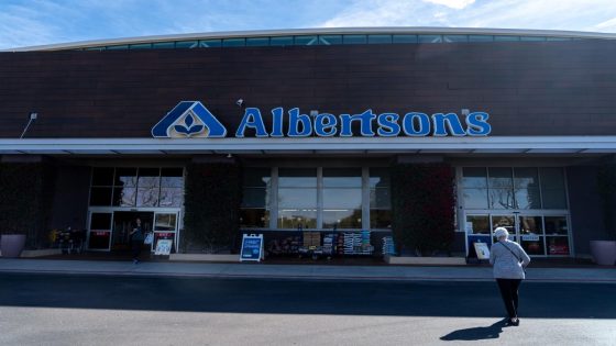 See which Kroger, Albertsons stores will be sold off in contested $25B merger – MASHAHER