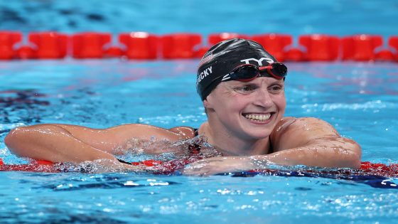 2024 Paris Olympics swimming: Katie Ledecky takes gold in 1500m freestyle, Leon Marchand wins two golds in historic night – MASHAHER