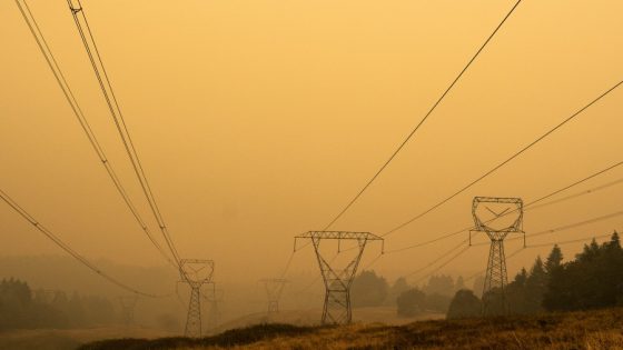 Oregon officials urge preparedness amid expected power outages in high-risk fire areas – MASHAHER