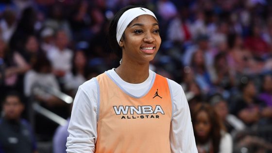 Sky’s Angel Reese sinks half-court shot in friendly competition at WNBA All-Star practice – MASHAHER