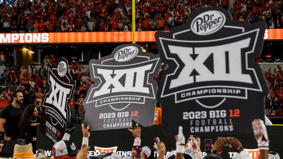 College football announcer says Big 12 will have a ‘banner year’ as more realignment could be in works – MASHAHER