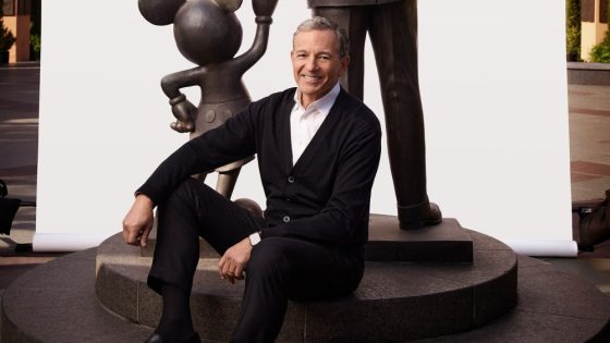 Bob Iger Receives Disney’s 50-Year Service Award – MASHAHER