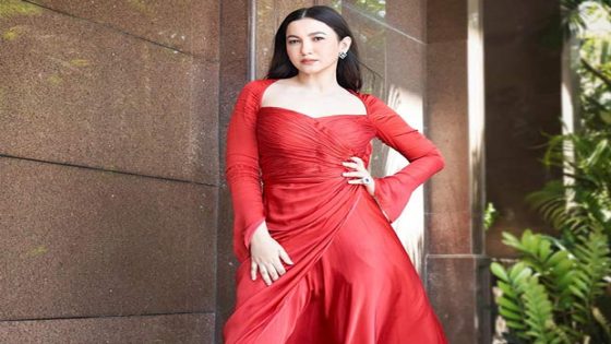 Gauahar Khan slams Bengaluru mall for refusing entry to farmer in Dhoti : Bollywood News – MASHAHER