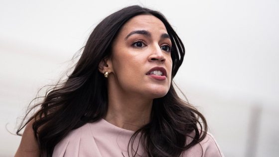 AOC threatens Supreme Court articles of impeachment over immunity ruling – MASHAHER