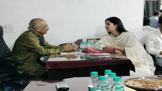 Katrina Kaif meets Swamy Koragajja in Karnataka; photos go viral on social media : Bollywood News – MASHAHER