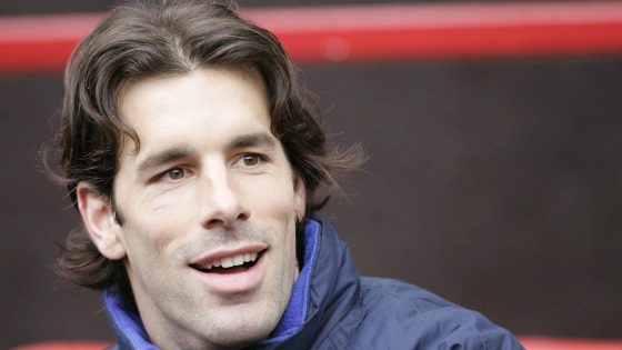 Van Nistelrooy returns to Manchester United as assistant to Ten Hag – MASHAHER