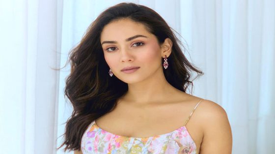 Mira Rajput mesmerizes in Rs 1,35,199 Zimmermann floral dress at skincare brand launch 135199 : Bollywood News – MASHAHER