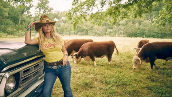 Miranda Lambert Sets ‘Postcards From Texas’ Album, Releases ‘Alimony’ – MASHAHER