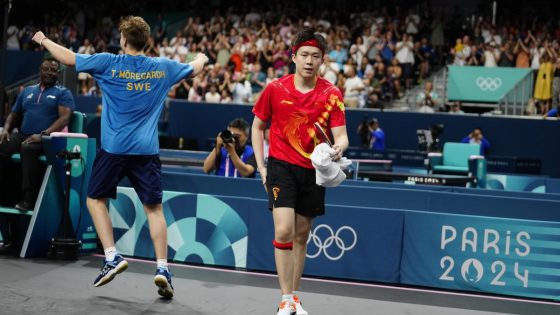 Paris 2024 Olympics: Chinaâs World No. 1 Wang Chuqin loses in round of 32 after table tennis bat broken – MASHAHER