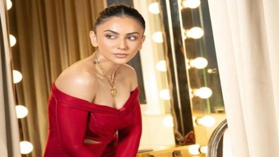 Rakul Preet Singh masters the art of sophisticated style in red : Bollywood News – MASHAHER