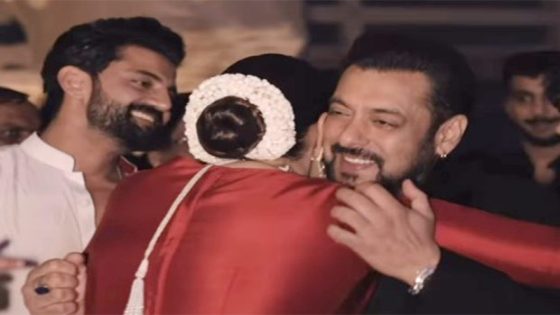 Sonakshi Sinha hugs Salman Khan, cheers up emotional Rekha, dances with Anil Kapoor in wedding reception: “Shaadi ASMR. Feel it, Enjoy it… like we did” : Bollywood News – MASHAHER