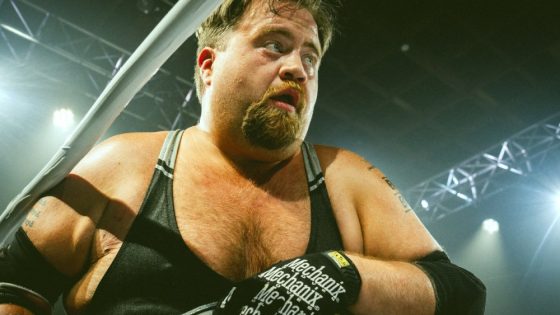 Paul Walter Hauser on Fantastic Four, Chris Farley Movie and Wrestling – MASHAHER