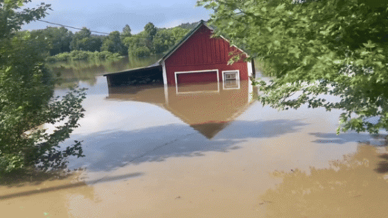 Buildings, Roads Submerged as Major Flooding Hits Lyndonville – MASHAHER