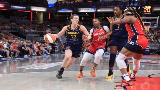 WATCH: Caitlin Clark dishes dazzling behind-the-back pass against Bullets – MASHAHER