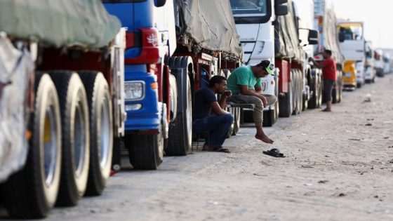 Stranded aid trucks in Egypt deepen Gaza’s humanitarian crisis – MASHAHER