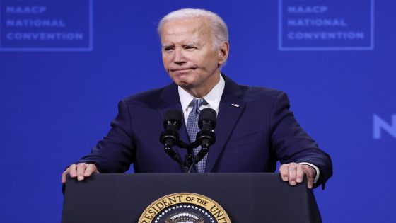 Biden Finally Sees Writing on the Wall After Brutal Triple Leak – MASHAHER