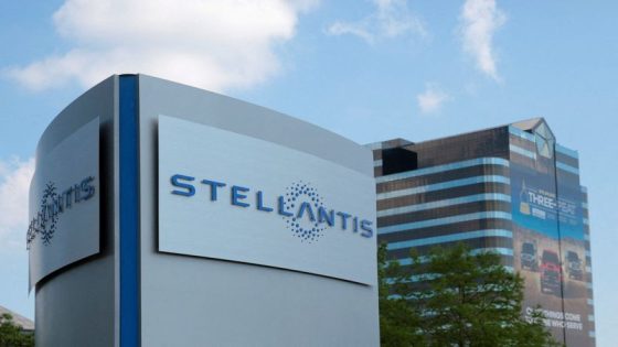 Stellantis offering new round of voluntary buyouts to US salaried workers – MASHAHER