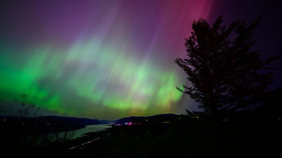 Geomagnetic storm watch extended; chances for northern lights in Seattle – MASHAHER