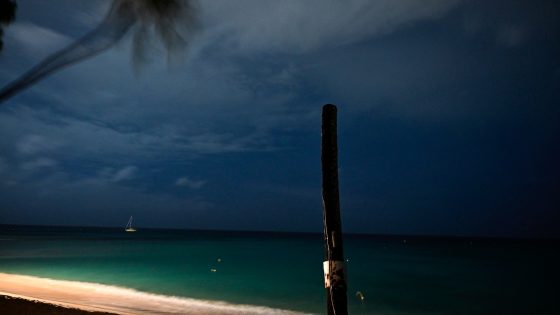 Hurricane Beryl approaches Caribbean’s Windward Islands as Category 3 storm – MASHAHER