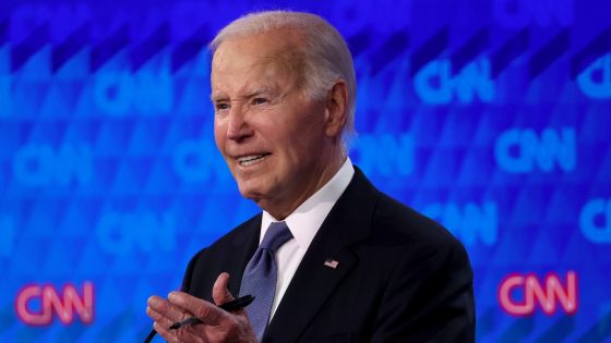 Democratic donors torn as Biden campaign works to calm anxieties – MASHAHER