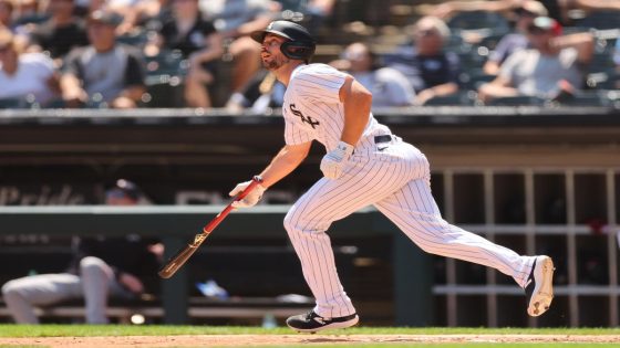 White Sox trade infielder Paul DeJong to Royals – MASHAHER