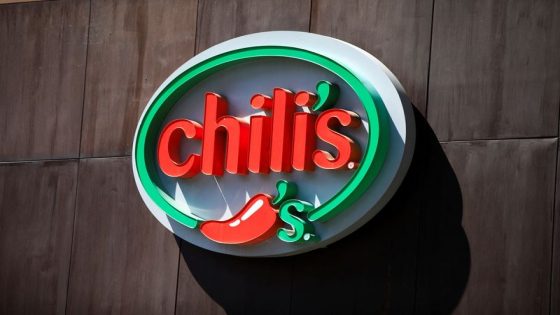 Beastie Boys sue Chili’s owner over ‘Sabotage’ ads – MASHAHER