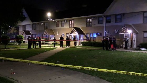 At least 100 people shot, 17 fatally, during violent Fourth of July weekend in Chicago – up 27% from last year’s holiday – MASHAHER