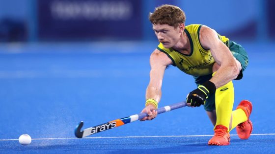 Australian hockey player amputates finger to play at Paris Olympics – MASHAHER