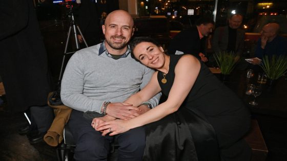 Inside Amanda Abbington’s relationship with fiance Jonathan Goodwin – MASHAHER