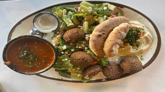 Growing Kansas restaurant chain opens 3rd KC area spot this week. A 4th is coming soon – MASHAHER