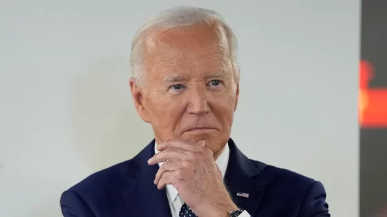 Trump-hating White House media betrayed voters by hiding Biden’s alarming condition, and now it could backfire – MASHAHER