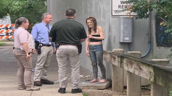 Missing N.J. Woman Found Alive After ‘Climbing Up’ Riverbank in Downtown Nashville: ‘Truly a Miracle’ – MASHAHER