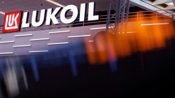 Ukraine PM says Lukoil sanctions do not threaten Slovakia’s energy security – MASHAHER