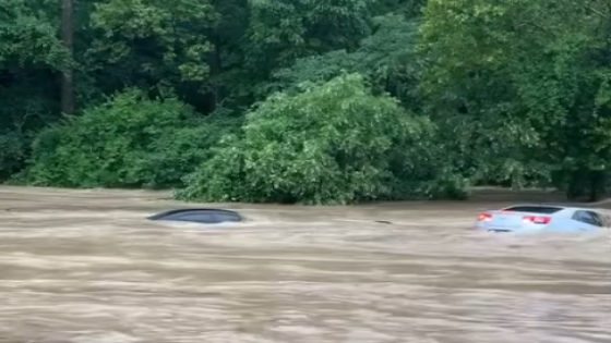 Flooding forces cars underwater near Manchester – MASHAHER