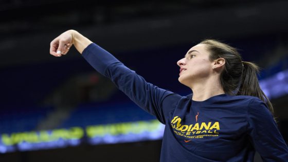 Caitlin Clark sets WNBA single-game assist record as Indiana Fever fall 101-93 to Dallas Wings – MASHAHER