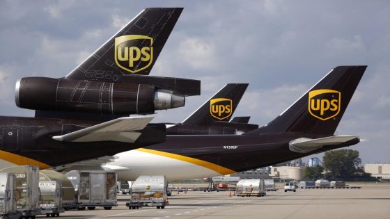 UPS Tumbles Most in 15 Years on Worse-Than-Expected Earnings – MASHAHER