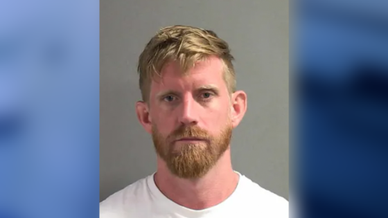 Florida man allegedly dangles, drops child headfirst from 2-story hotel balcony: ‘Tragic event’ – MASHAHER