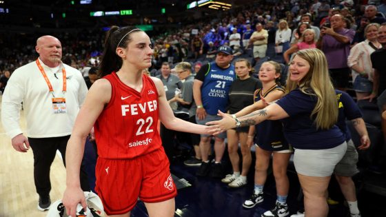 Fever upend 1st-place Lynx in Minnesota as fans show out to cheer on Caitlin Clark – MASHAHER