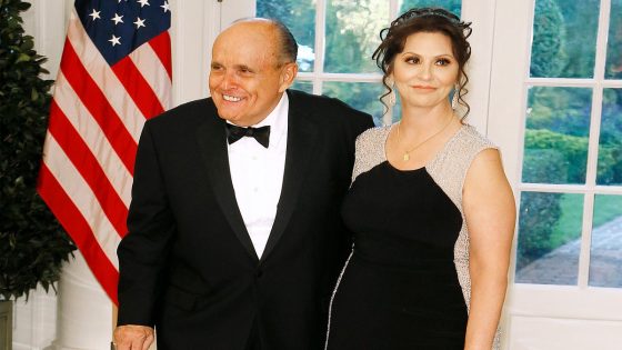 Rudy Giuliani’s alleged ‘doctor’ girlfriend is back in the spotlight. Here’s what we know about her – MASHAHER