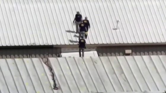 Alleged Trump shooter was spotted before getting on roof: Officials – MASHAHER