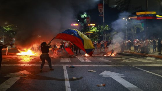 Protesters clash with police in Venezuela after Nicolas Maduro wins re-election – MASHAHER