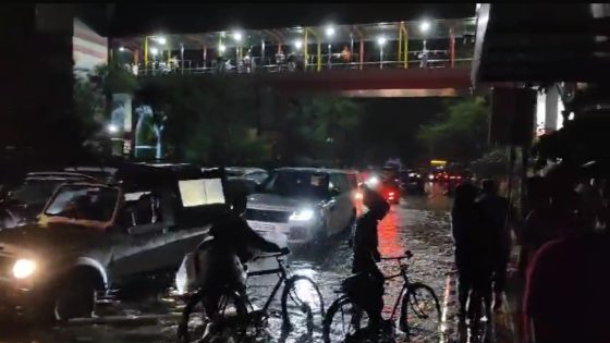 Late-Night Traffic Chaos In Delhi Due To Heavy Rain. See Affected Areas – MASHAHER