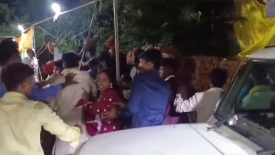 Groom, Relatives Thrash Bride’s Family Over Vegetarian Fare – MASHAHER