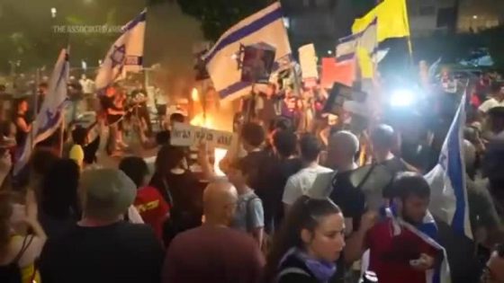 Police push back some protesters in Tel Aviv, Israel demanding new elections and Gaza hostages deal – MASHAHER