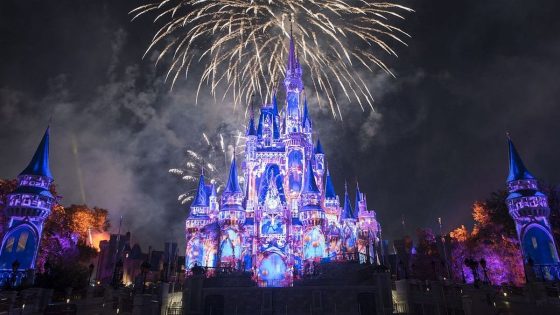 Disney World’s Latest Ad Sparked A Huge Debate Among Parkgoers, And Fireworks Are Involved – MASHAHER