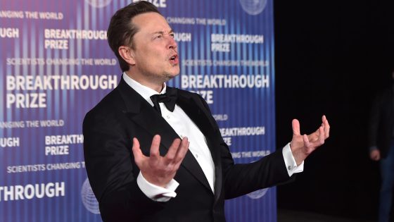 ‘Is this Britain or Soviet Union?’: Elon Musk hits out after video appears to show man arrested for Facebook comments | Politics News – MASHAHER