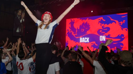 Euro 2024: Prince William, Idris Elba and Avril Lavigne fans celebrate England’s victory over Slovakia | UK News – MASHAHER