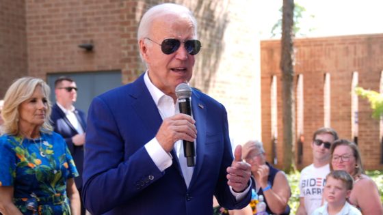 Joe Biden’s doctor says president doesn’t have Parkinson’s and only has annual check-ups with neurologist | US News – MASHAHER