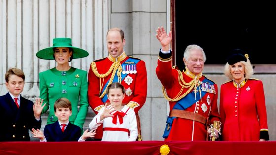 Buckingham Palace asbestos discovery ‘could have been foreseen’, report says as £369m renovation project scrutinised | UK News – MASHAHER